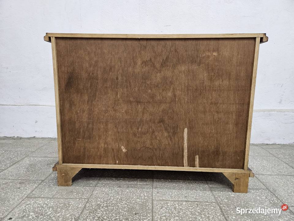 Stylowa komoda z szufladami małopolskie