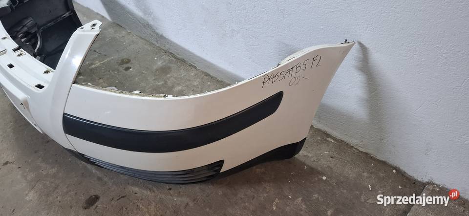 Zderzak Przód VW PASSAT Fl Sandomierz