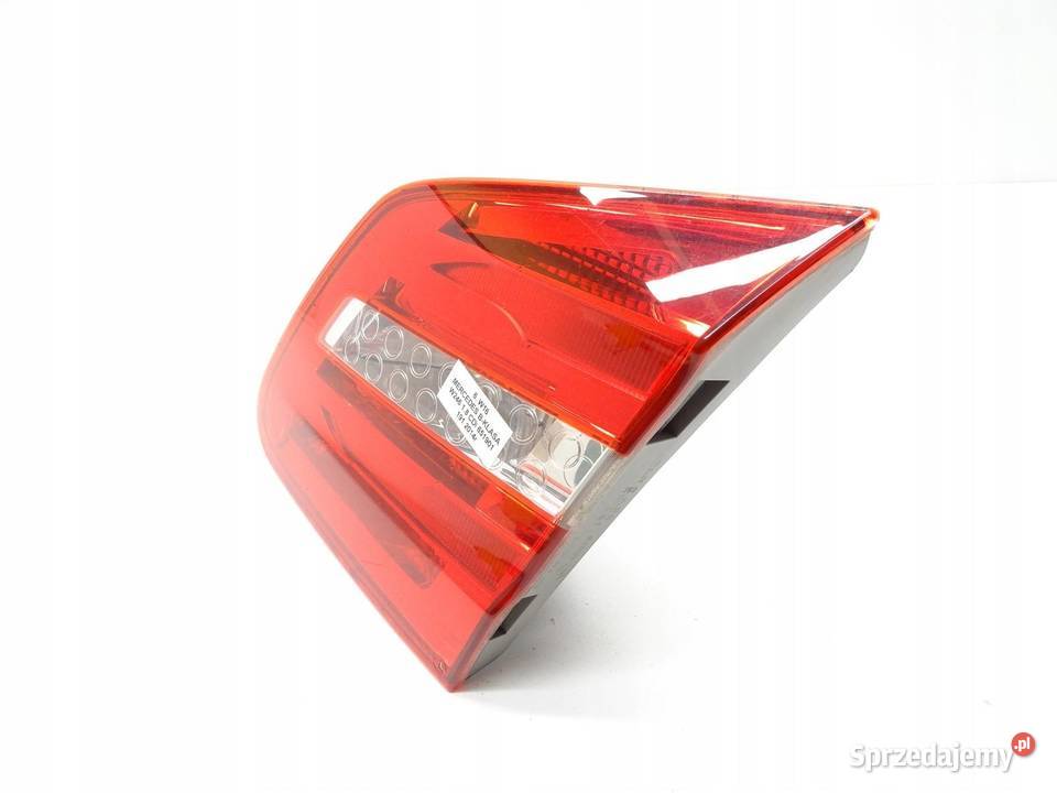 LAMPA PRAWA PRAWY TYŁ TYLNA W KLAPE MERCEDES Lampy przednie