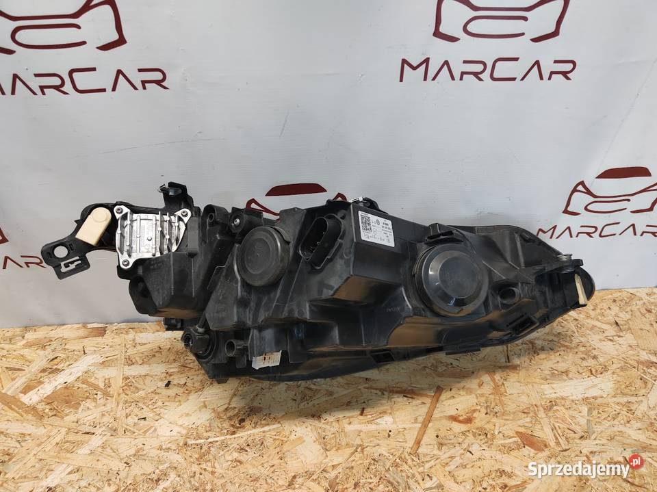 Lampa Full LED Lewy Przód Vw Golf VIII sprzedam