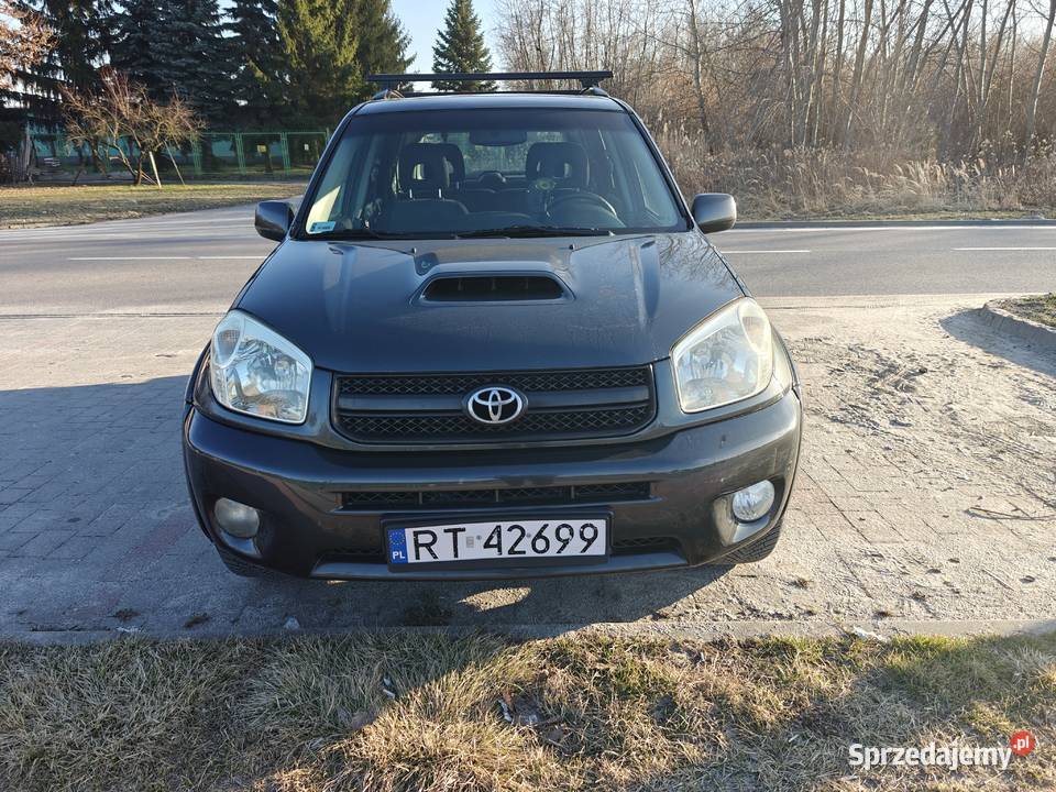 Sprzedam Toyotę RAV IV drugiej generacji RAV4