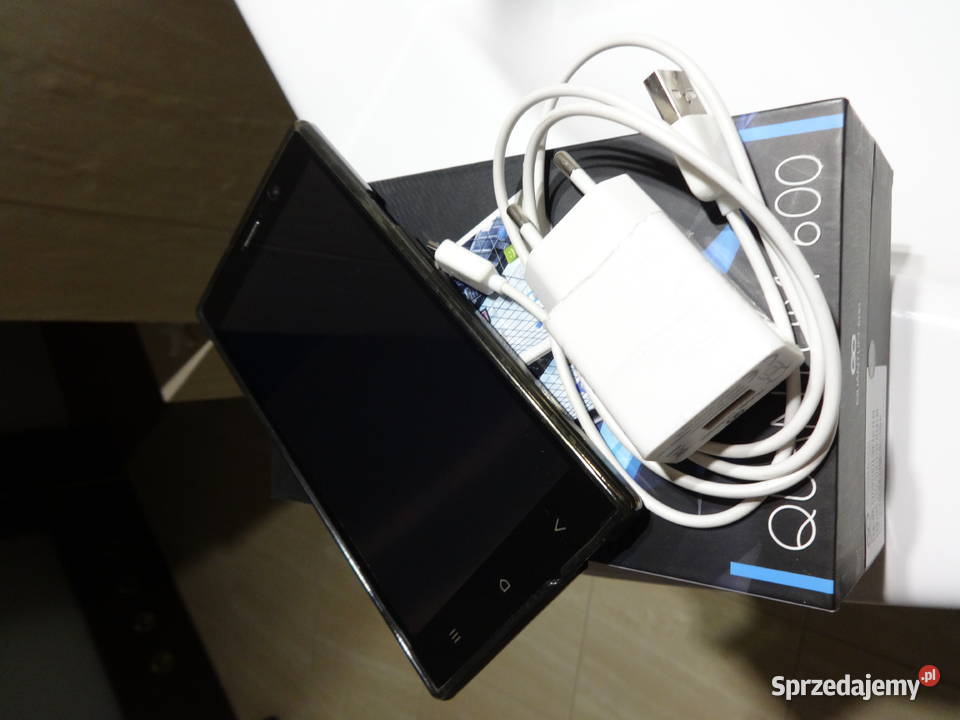 Smartfon seniorów kolekcjonerów Goclever Quantum