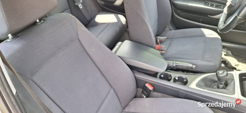 Bmw 1 20d n47 całość czesci Seria 1 świętokrzyskie Jędrzejów sprzedam