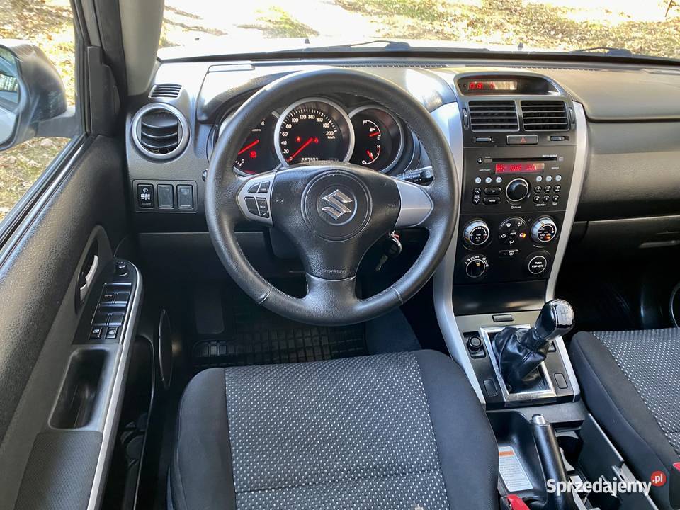 Suzukiki Grand Vitara 19d Film Opis Serwis hak Grand Vitara mazowieckie Wieliszew