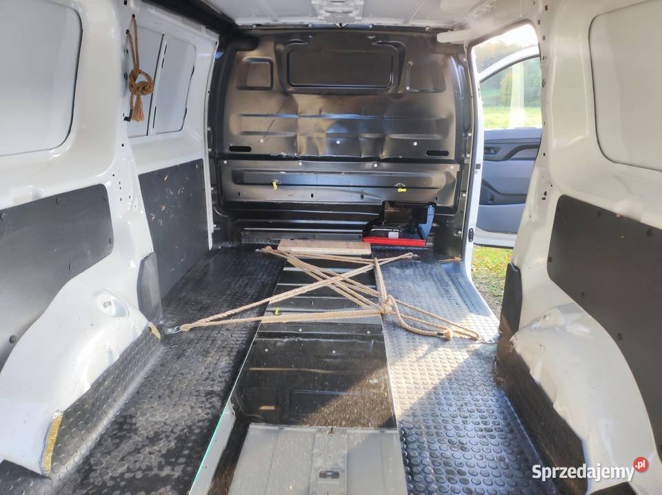 Opel Vivaro furgon blaszak 2020 Opel sprzedam