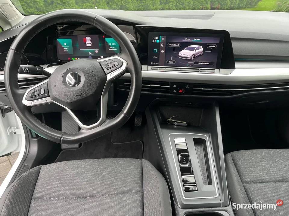 Volkswagen Golf 8 Mild Hybrid automat DSG ideał Sanka