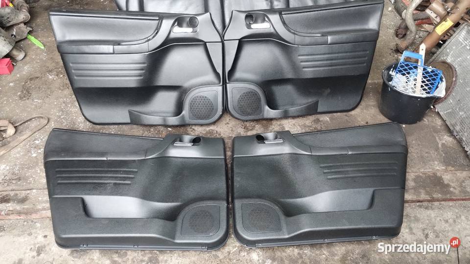 Tapicerka fotele skóra recaro Zafira A polift Gliwice