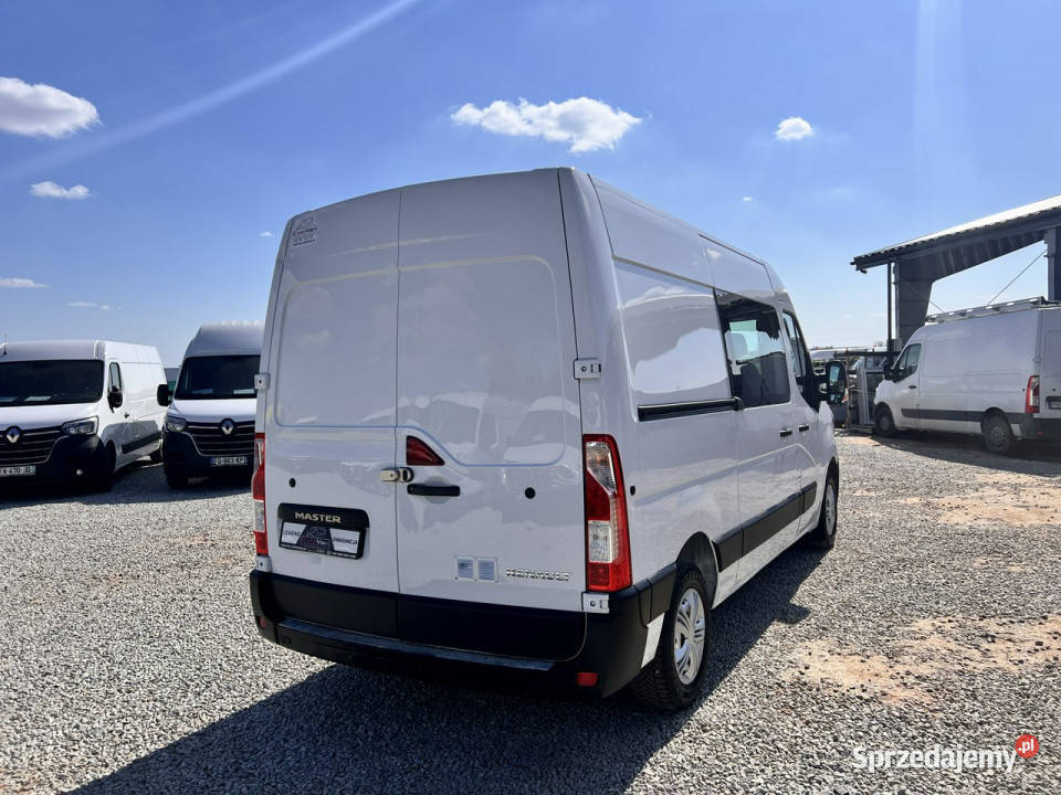Renault Master L2H2 średniak 7osobowy lift centralny zamek Warszawa