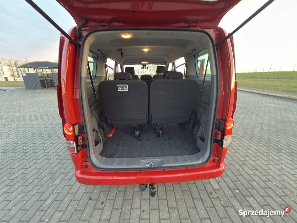 Nissan NV200 EVALIA Jeldzino