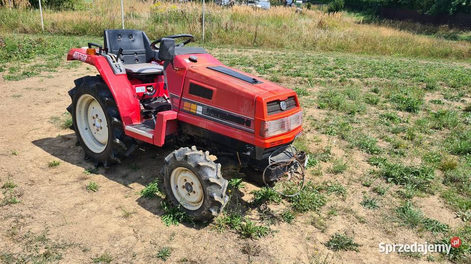 Japoński mini traktor Mitsubishi mt16 diesel 4x4