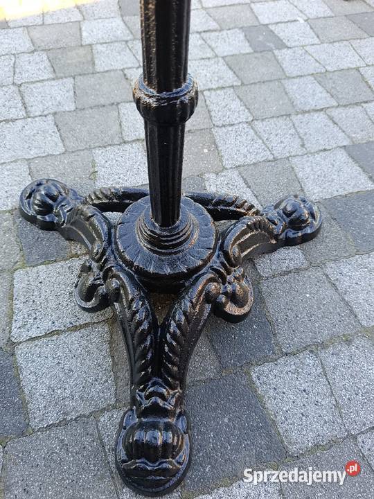 Żeliwna noga do stolika kwietnika