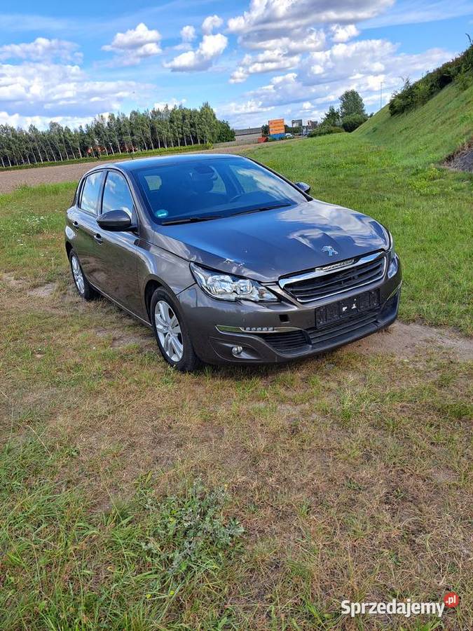 Peugeot 308 12 130 w 6biegów 2016r światła do jazdy dziennej Obłaczkowo sprzedam