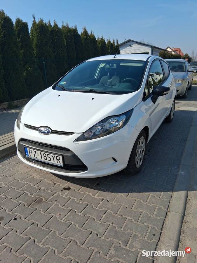 Ford Fiesta 2011 PRYWATNIE Przebieg sprzedam