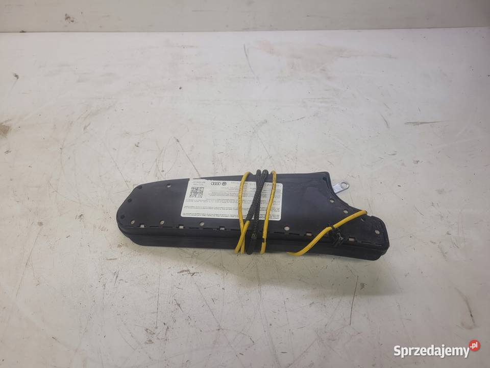 PODUSZKA FOTELA LEWA AUDI A6 C6 4F0880241E Przystajń