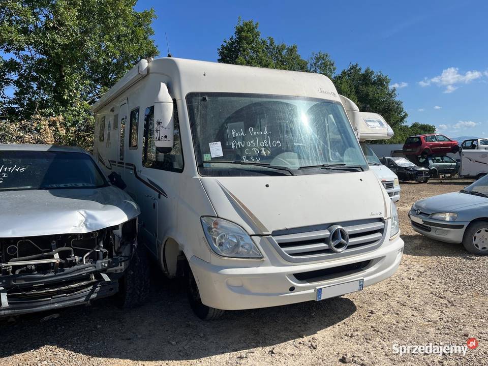 MERCEDES Sprinter 30 CDi 184 Le voyageur AC552