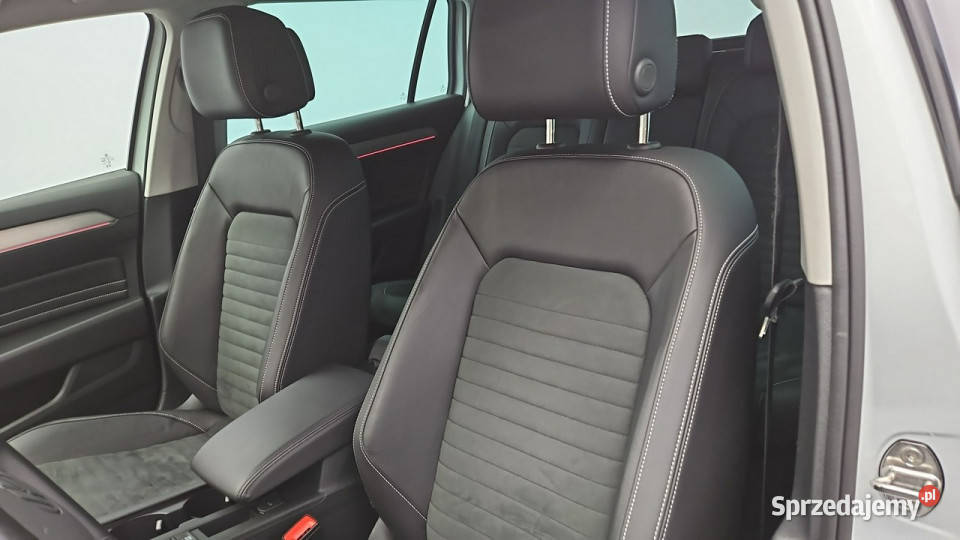 Volkswagen Passat Variant 20 TSI Elegance DSG Z Warszawa