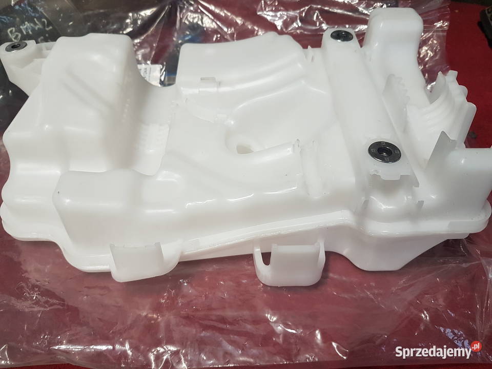 AUDI A3 8V SEAT ATECA ZBIORNICZEK SPRYSKIWACZY Turek