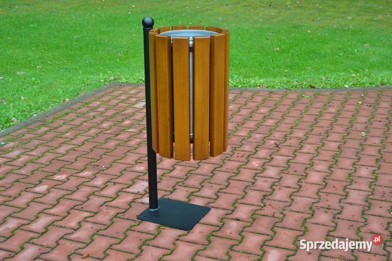 Kosz uliczny na słupku OLAF W225 35l Bydgoszcz