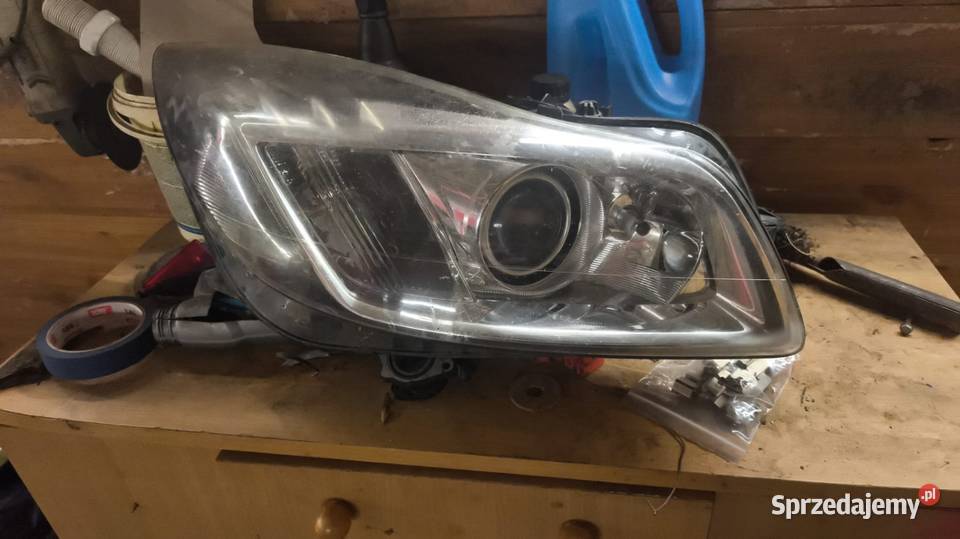 Lampa przednia lewa Opel Insignia Xenon Dylągowa sprzedam