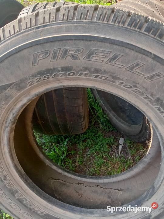 Opona Pirelli 22570 r16 Czernikówko