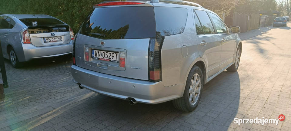 Cadillac SRX 36 V6 Elegance AWD automat 258 Zarejestrowany w Polsce mazowieckie Warszawa