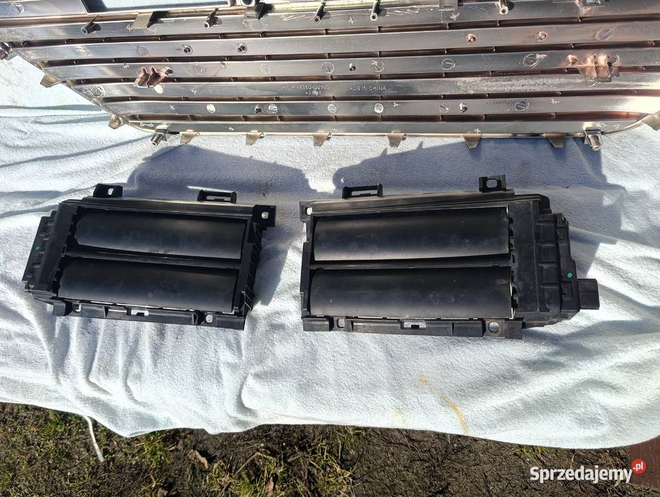 Hyundai Ioniq 20162019 Grill Atrapa osłona Radar Rok produkcji 2017 Trzcianka