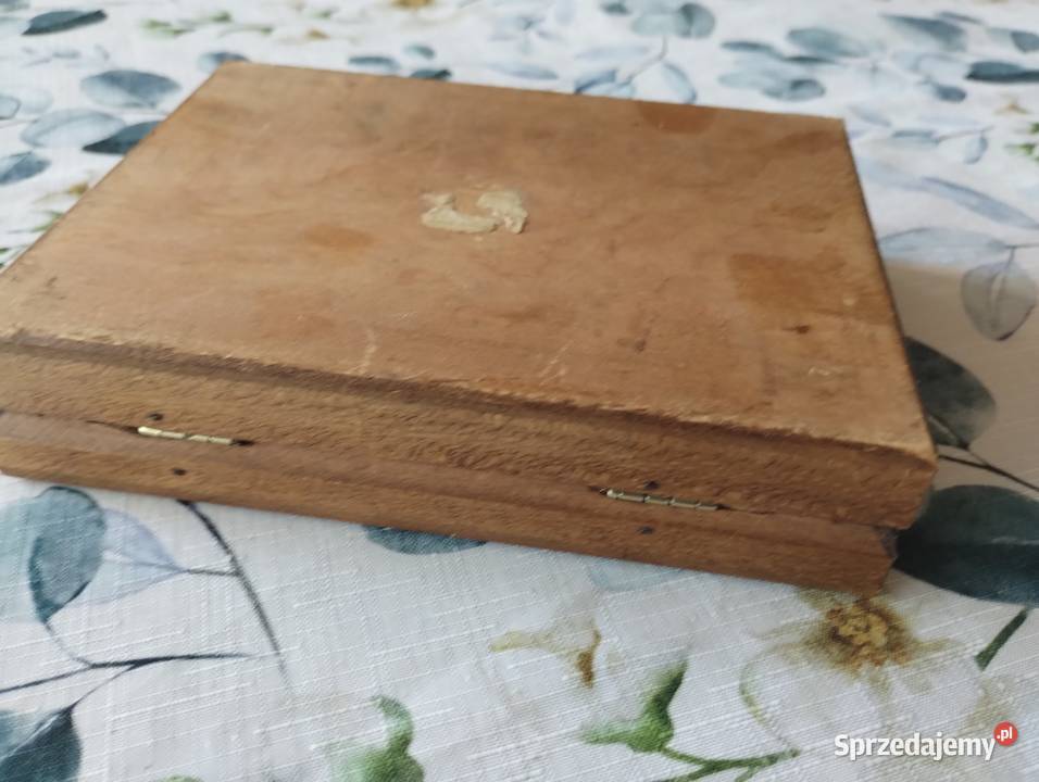 PRL szkatułka drewniana hand made