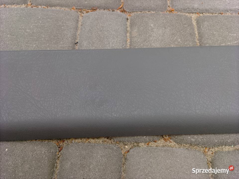 Osłona podsufitki Audi 80 Avant 8A9867829 osobowe Trachy
