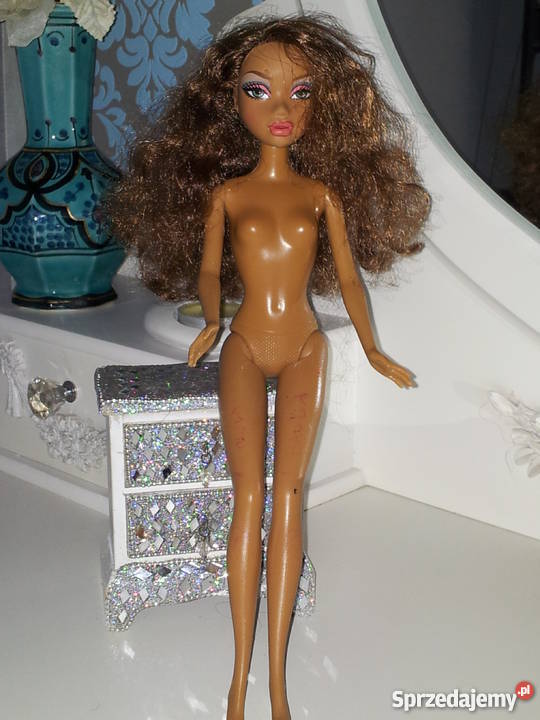 MATTEL my scene lalka rusza buzia i robi miny