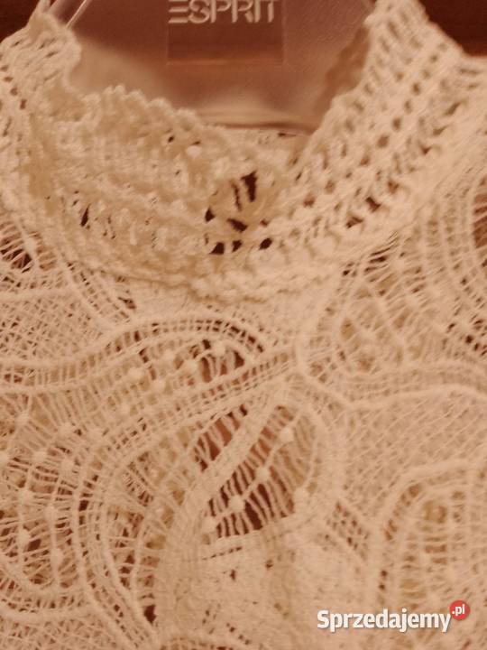 Przepiękna bluzeczka koronkowa marki Mango Bluzki i koszule Częstochowa