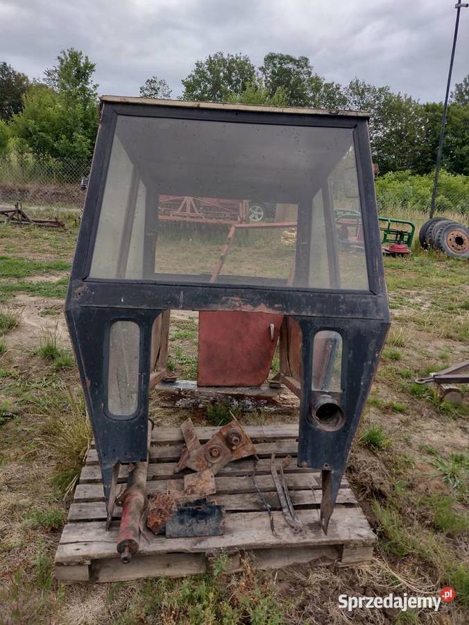Kabina do Ursus C 360