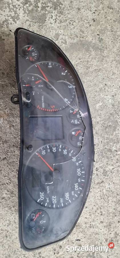 Licznik Audi A4 B5 8D0919880M Kańczuga sprzedam