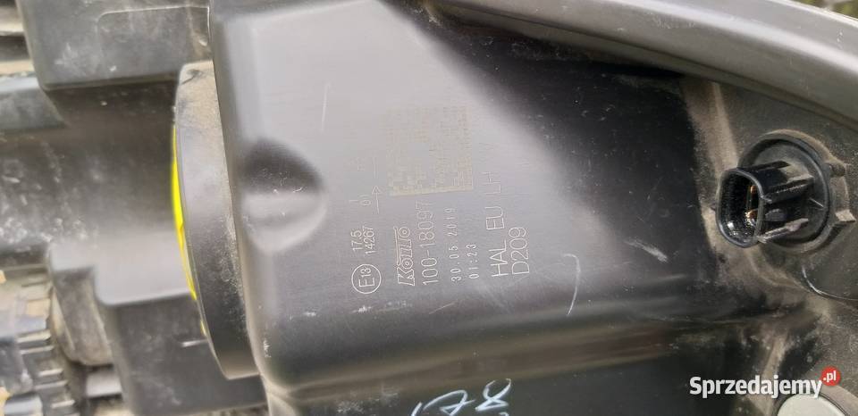 LAMPA LEWY PRZÓD SUZUKI VITARA III 3 10018097 osobowe Nowy Dwór Mazowiecki