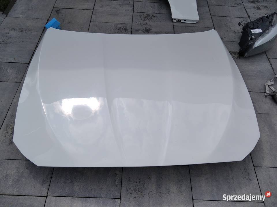 Maska lampy blotnik pas przedni chłodnie F10 11 Dębica