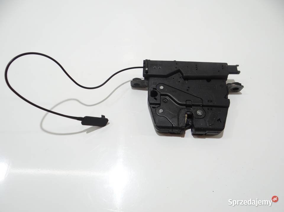 ZAMEK KLAPY BAGAŻNIKA BMW X1 E84 LIFT 7200511 osobowe lubelskie Strzyżewice