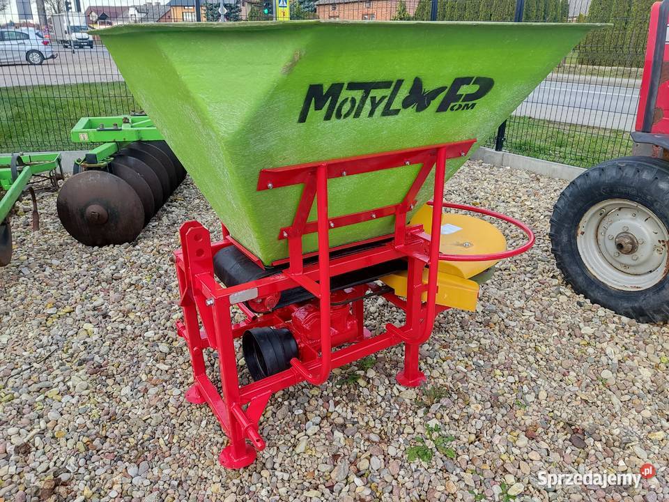 Rozsiewacz siewka posypywarka do soli piasku Cielądz