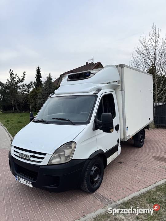 Iveco Daily 23 chłodnia kupiony w polskim salonie Zgierz