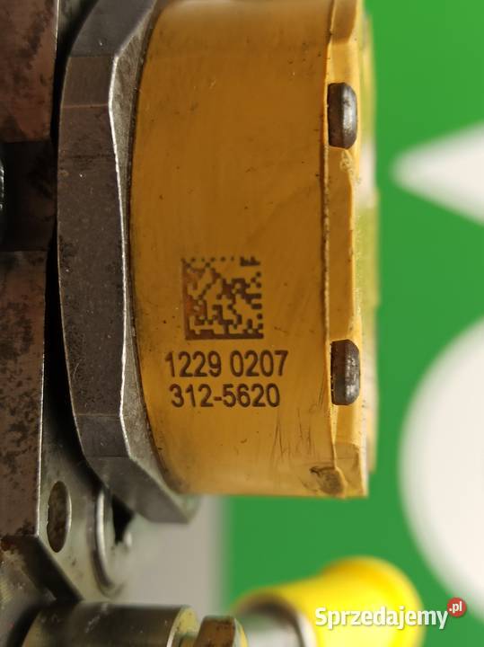 Pompa wtryskowa CAT C44 3240532 Pozostałe wielkopolskie Wilkowo