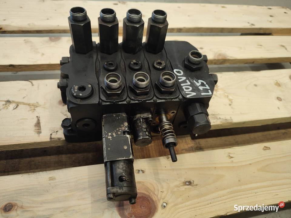 Rozdzielacz hydrauliczny Volvo L25 Wilkowo