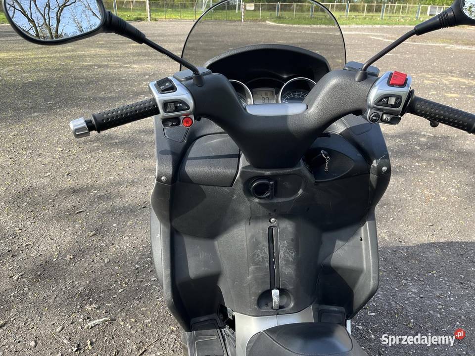 Piaggio Mp3 125 Dobiercice