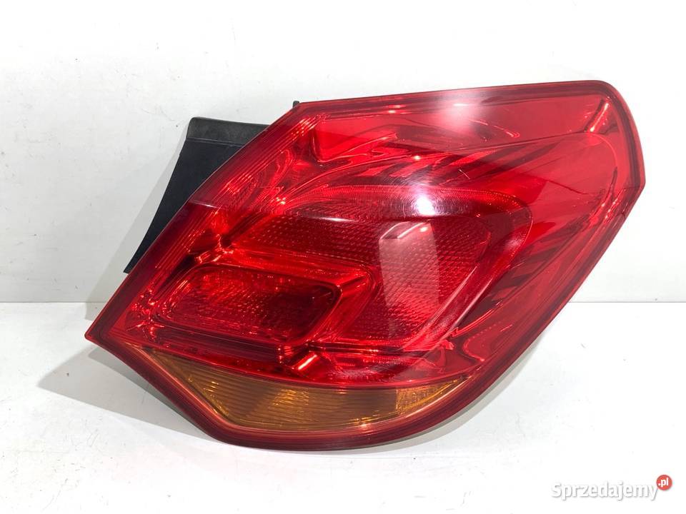 LAMPA PRAWY TYŁ OPEL ASTRA J Hatchback 0915 podkarpackie