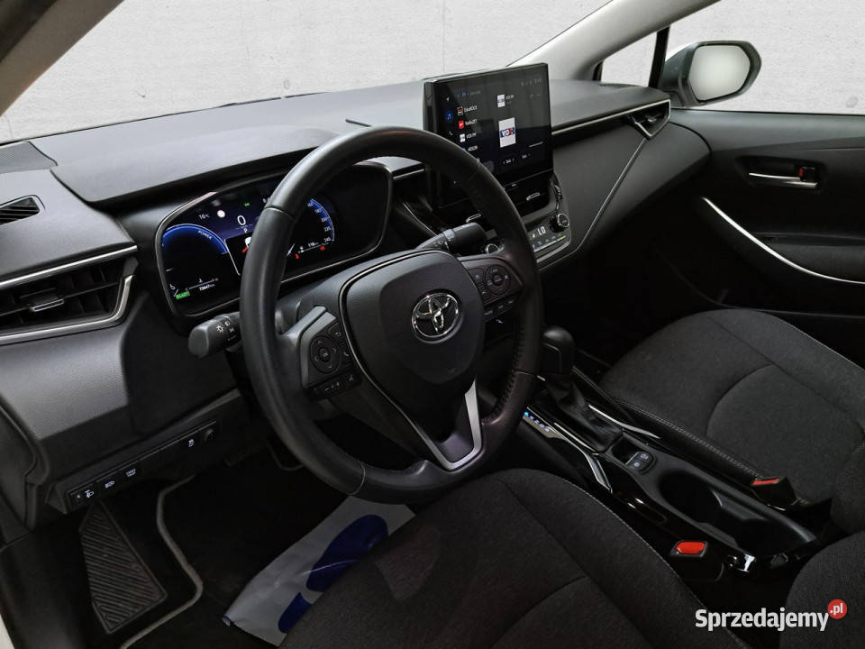 Toyota Corolla Seria E16 2012