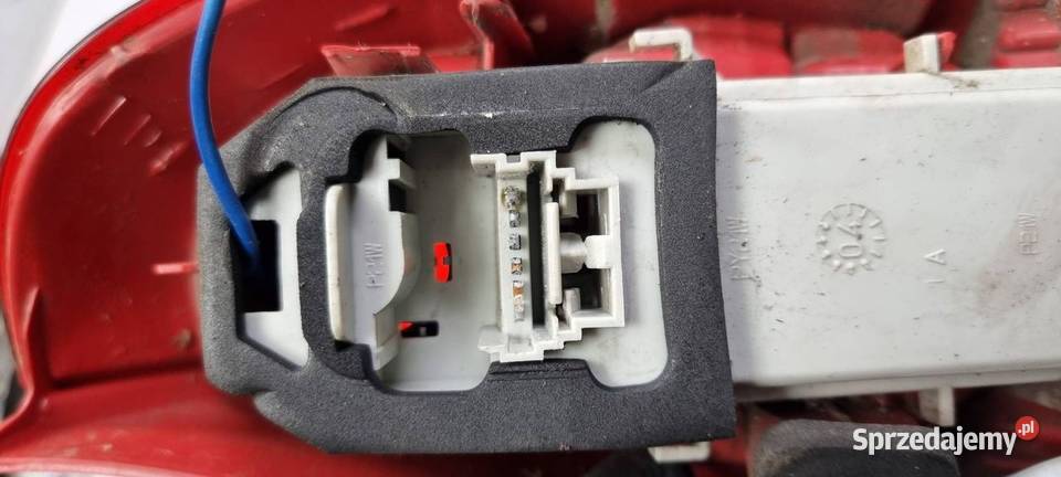 LAMPA LEWA TYŁ RENAULT CLIO II Lipno