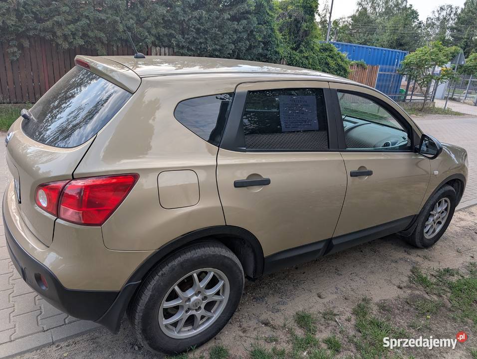 Nissan Qashqai 20 benzyna garażowany Kobyłka sprzedam