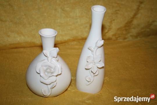 Śliczne białe wazoniki z kwiatkami 3D Inowrocław sprzedam