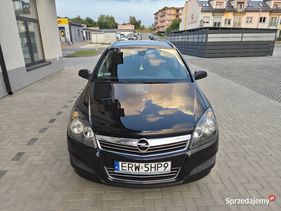 Opel Astra H Lift16 Benzyna stanBez grama Radomsko sprzedam