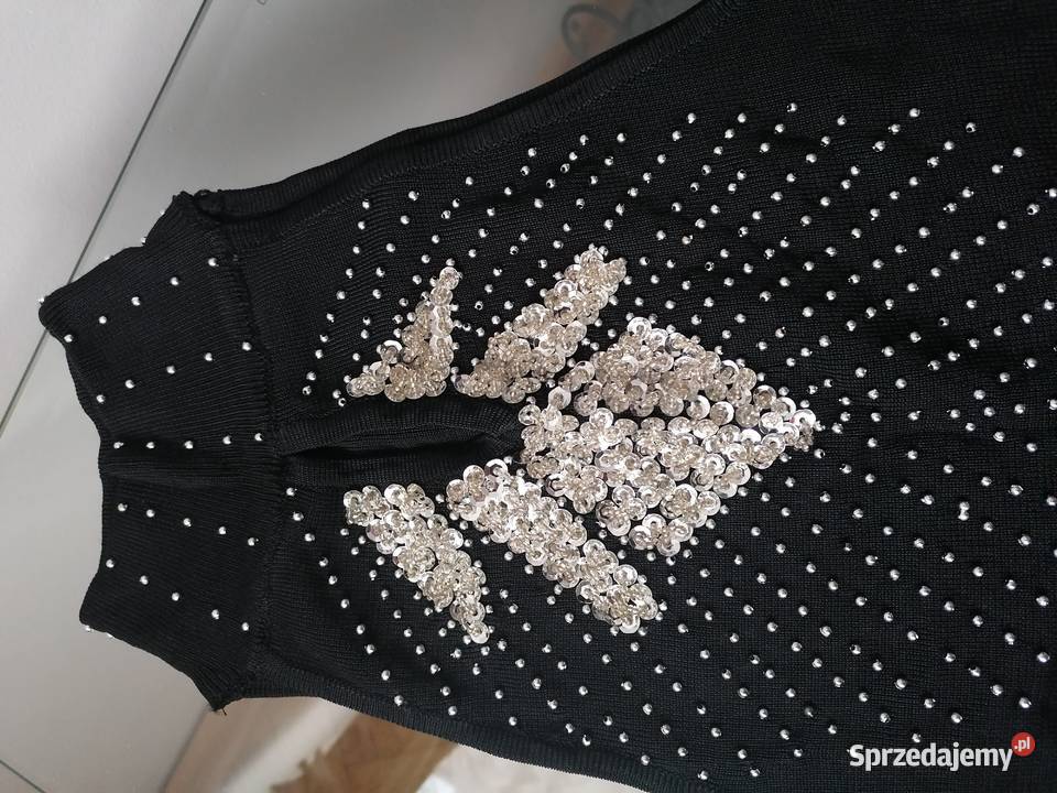 NOWY ELEGANCKI CZARNY TOP Z PÓŁGOLFEM CEKINY