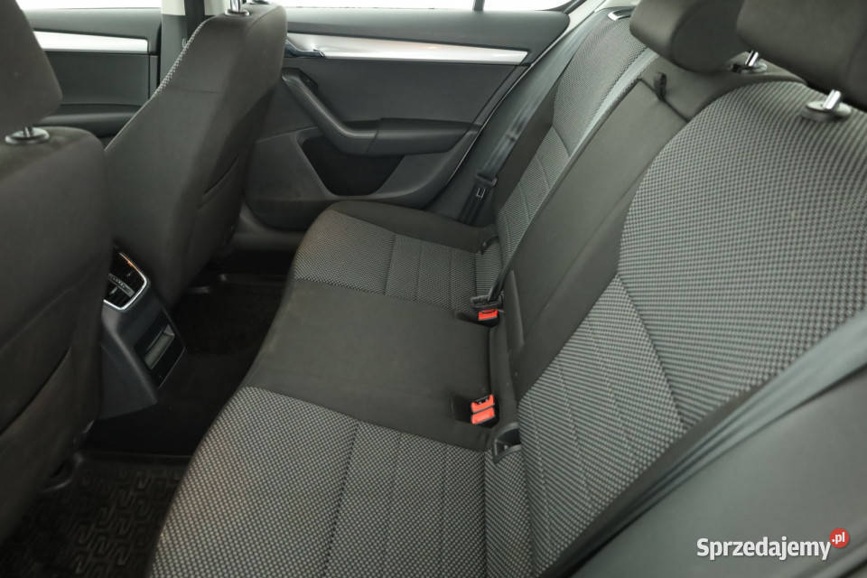 Skoda Octavia 14 TSI podgrzewane fotele mazowieckie