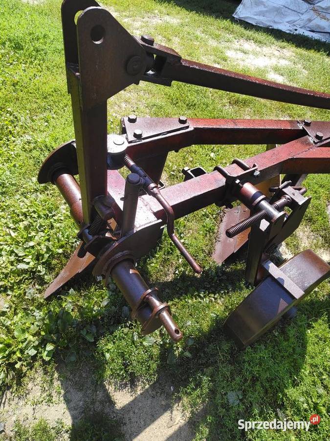 Pług 3skibowy duży nowe lemiesze nieuszkodzony Połaniec