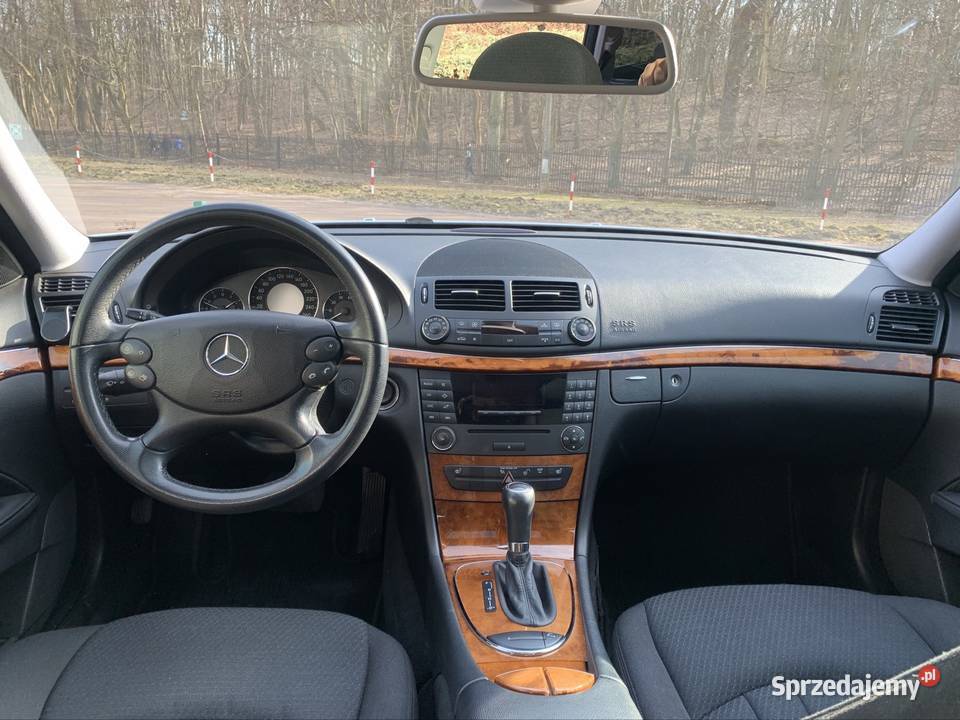 Mercedes w211 s211 benzyna w oryginale nieuszkodzony Warszawa
